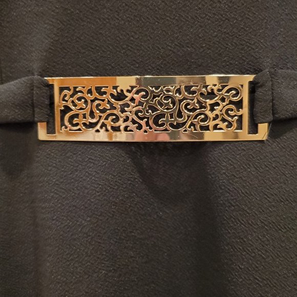 Black Cap Sleeve Top by sof  With Metal Accent - Picture 6 of 8